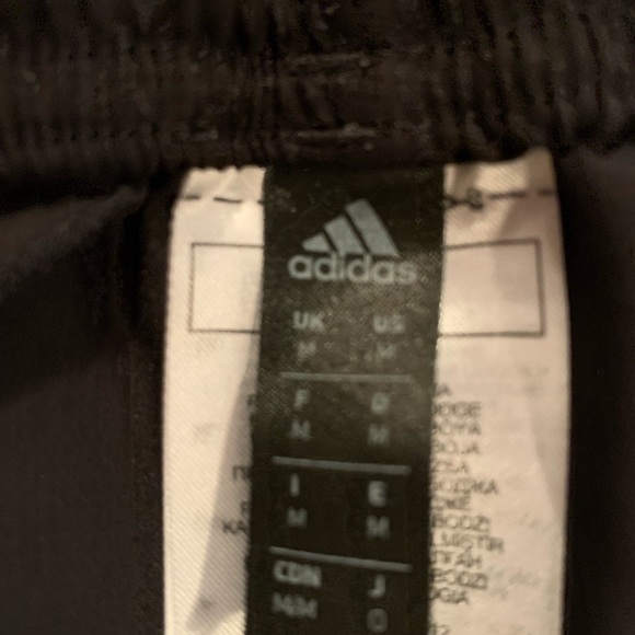Adidas 3- stripes Shorts - Picture 2 of 3